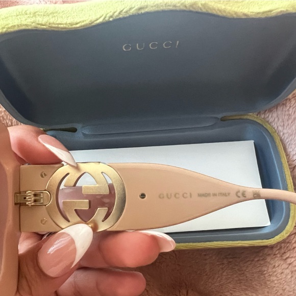 Women Gucci Glasses - Picture 6 of 8